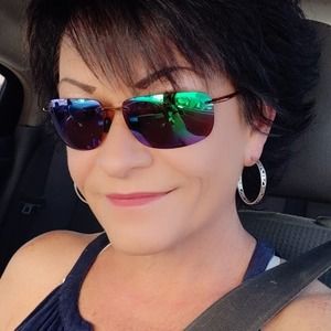 Meet your Posher, Terri